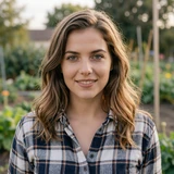 Sarah, organic farmer from Oregon